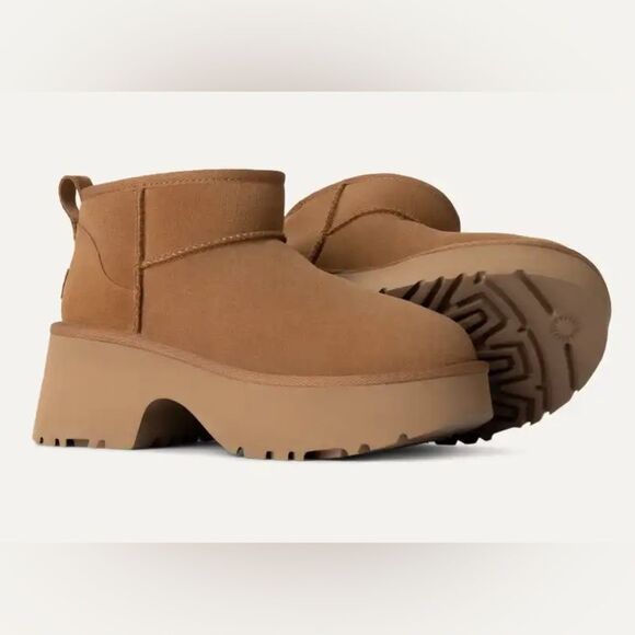 UGG Classic Ultra Mini New Heights Boot - Picture 7 of 8